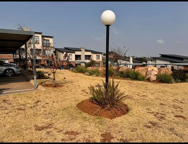 3 BEDROOM TOWNHOUSE FOR SALE IN BERGBRON